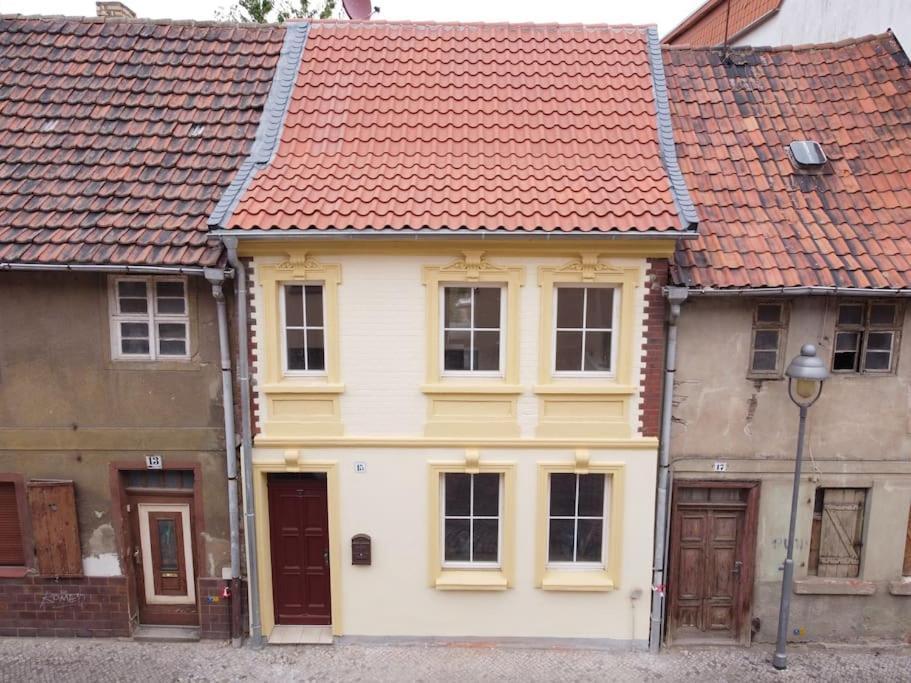 Altstadt-Apartment & Fewo Og Fuer Max 3 Pers Haldensleben Buitenkant foto